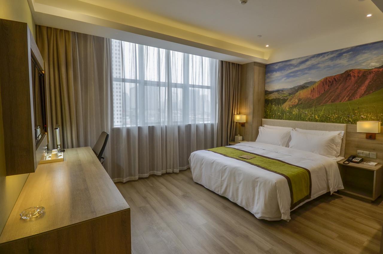Xining Naduo Hotel Exterior photo
