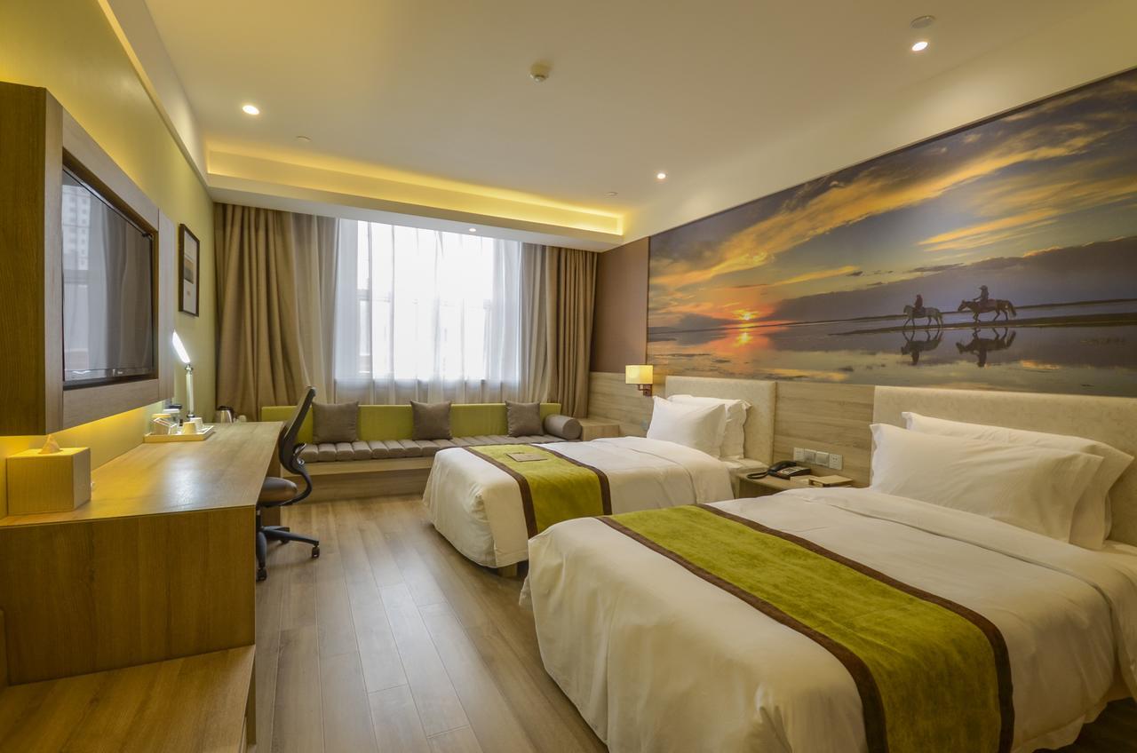 Xining Naduo Hotel Exterior photo