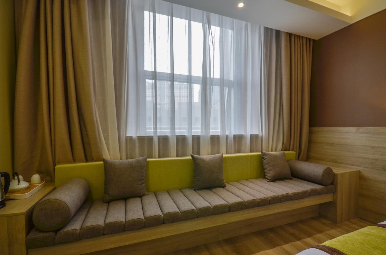 Xining Naduo Hotel Exterior photo